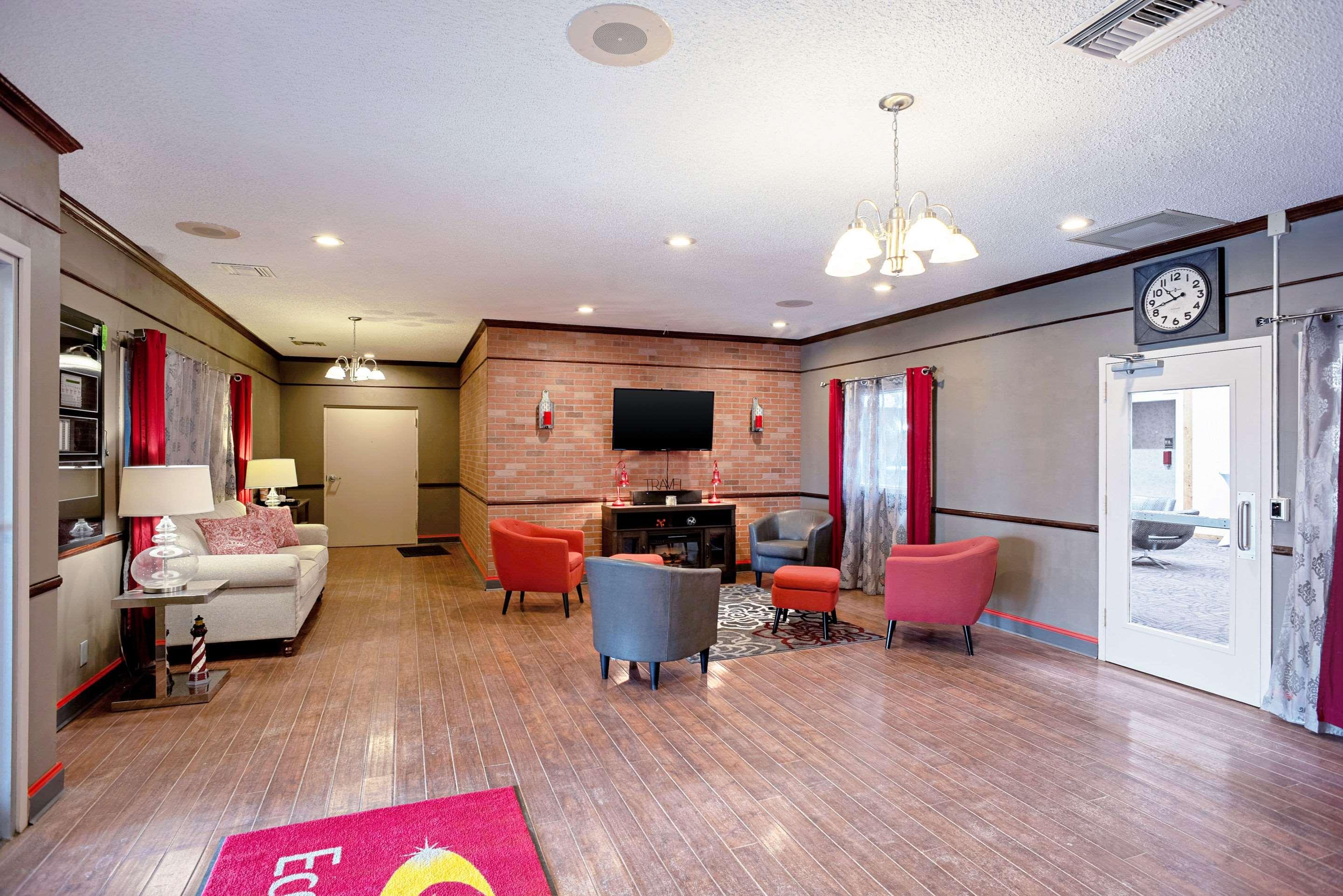Quality Inn Frontier At Us Hwy 30 Clinton Exterior foto